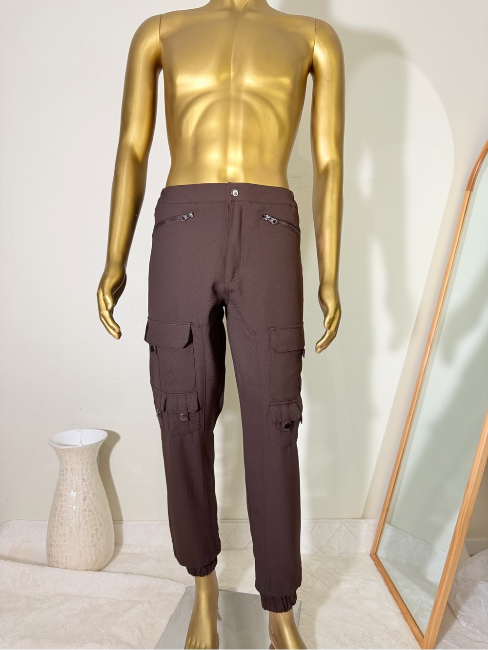 Forever 21 Men's Dark Brown Cargo Jogger Pants